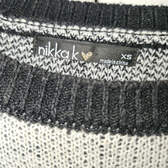 Nikka K Checkerboard sweater - Picture 2 of 3